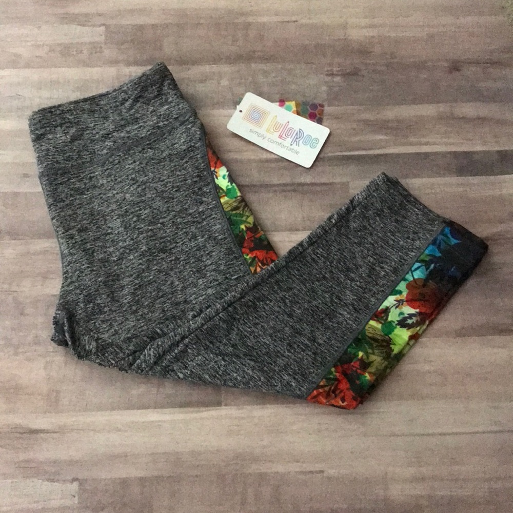 LulaRoe Jade Capri Leggings